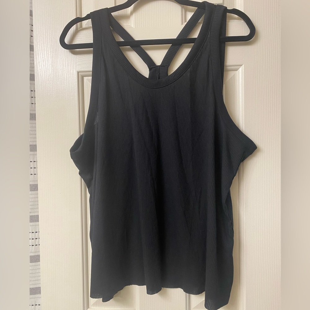 Nike Yoga Black Strappy Lightweight Sleeveless Workout Tank Top Size 1X